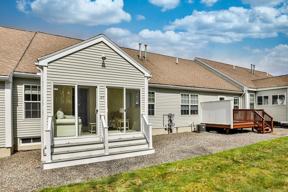 37 Brookview Road Windham, NH 03087 - Photo 32 of 33
