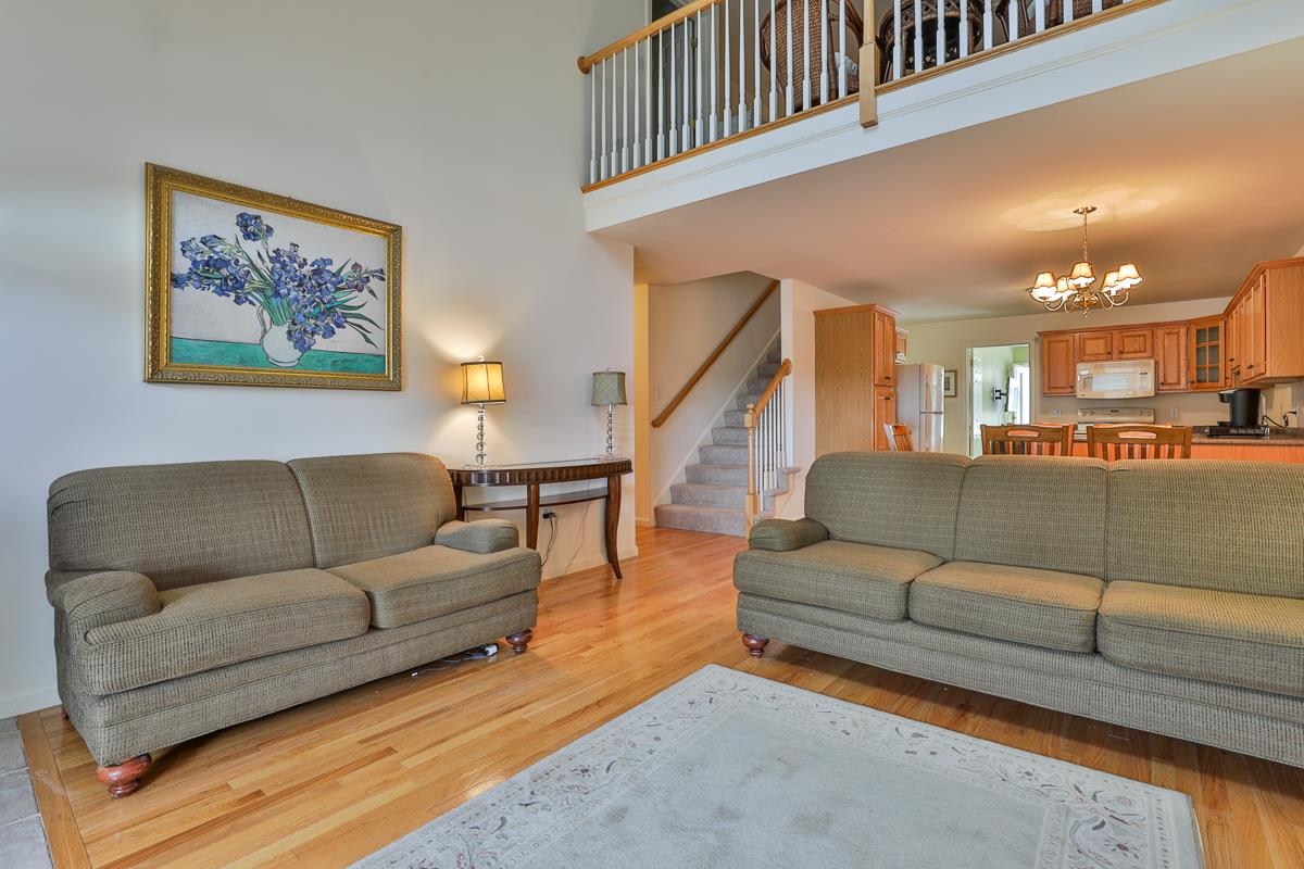 37 Brookview Road Windham, NH 03087 - Photo 5 of 33