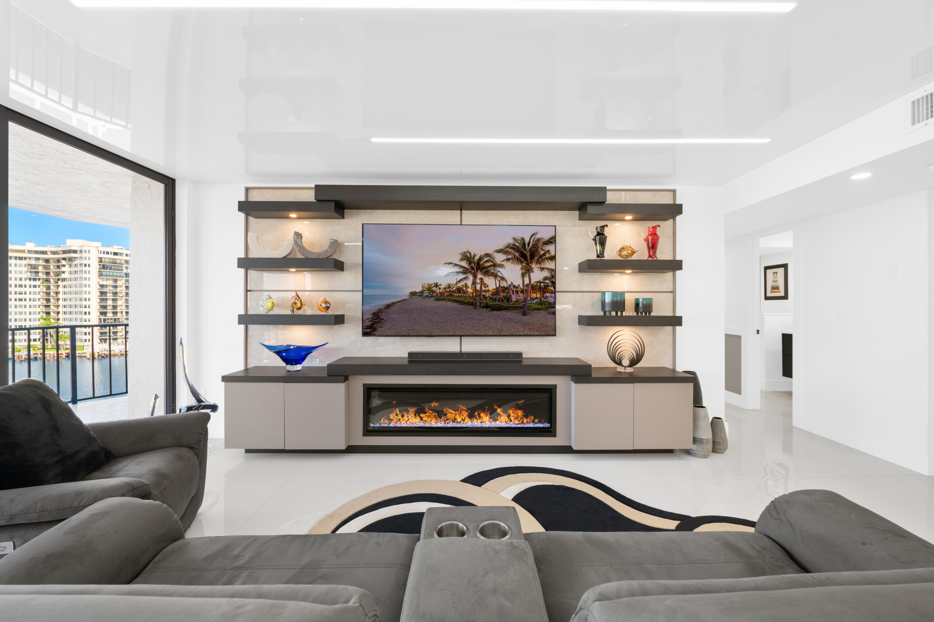 899 Jeffery Street, Unit 612 Boca Raton, FL 33487 - Photo 13 of 63 a living room with furniture and a couch