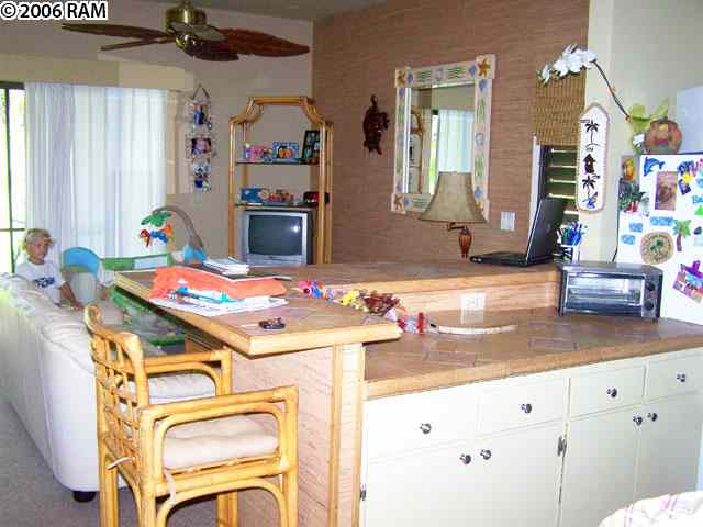 4435 Lower Honoapiilani Road, Unit 124 Lahaina, HI 96761 - Photo 5 of 10 Gallery Image 5