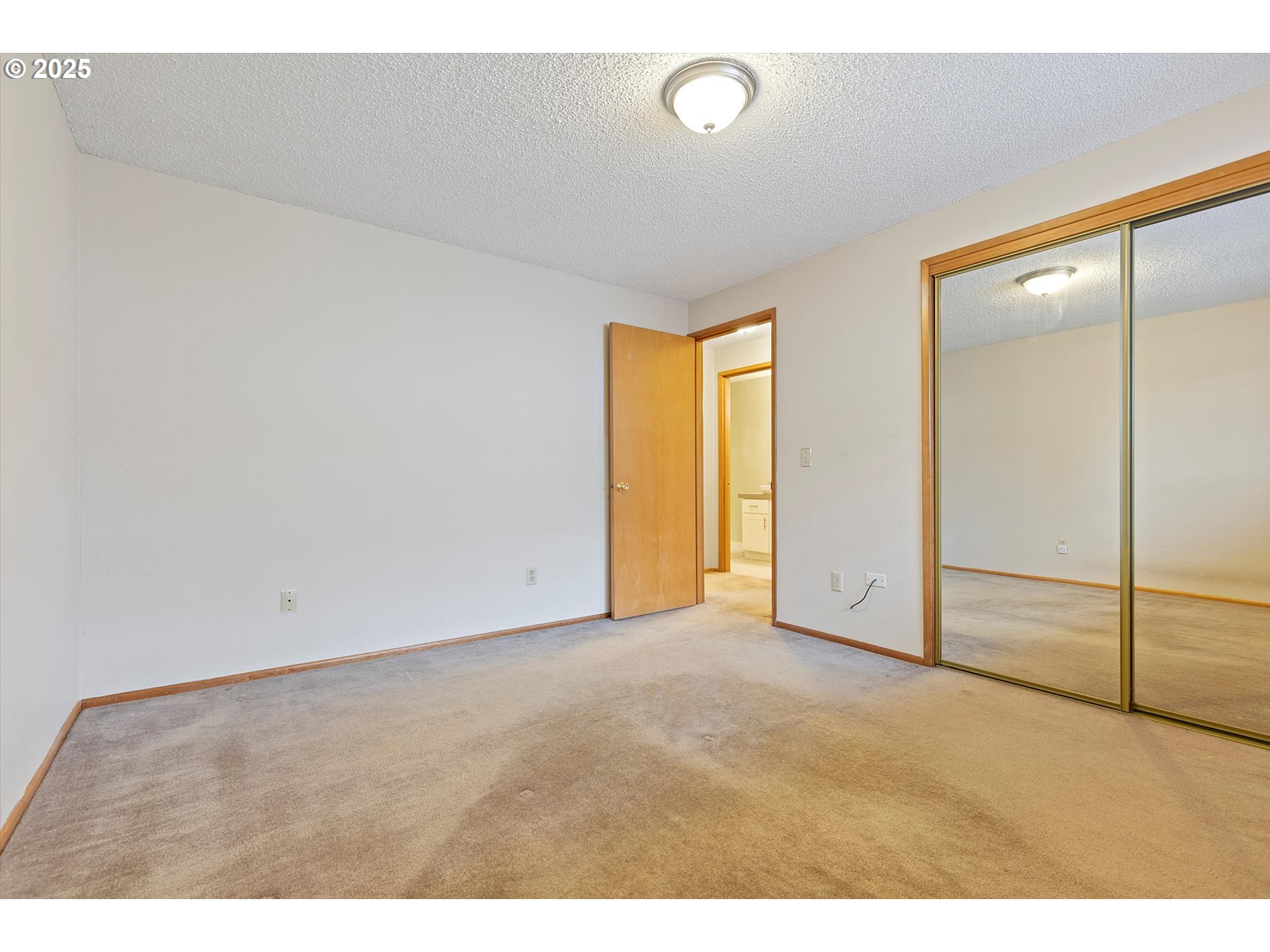 1295 Northwest Riverview Avenue Gresham, OR 97030 - Photo 18 of 35 a view of an empty room