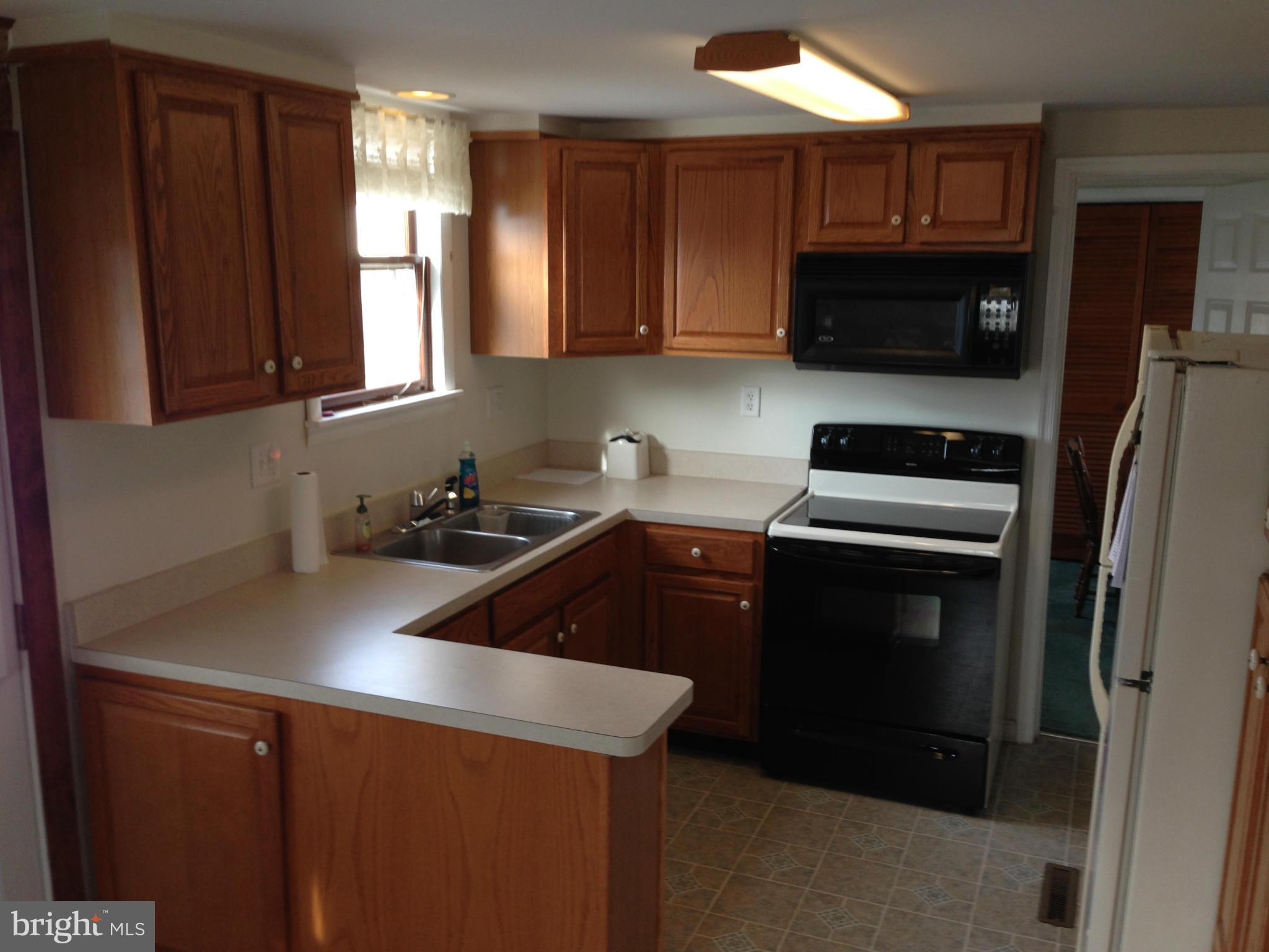 1126 Cold Spring Road Middle River, MD 21220 - Photo 3 of 25 Interior (General)