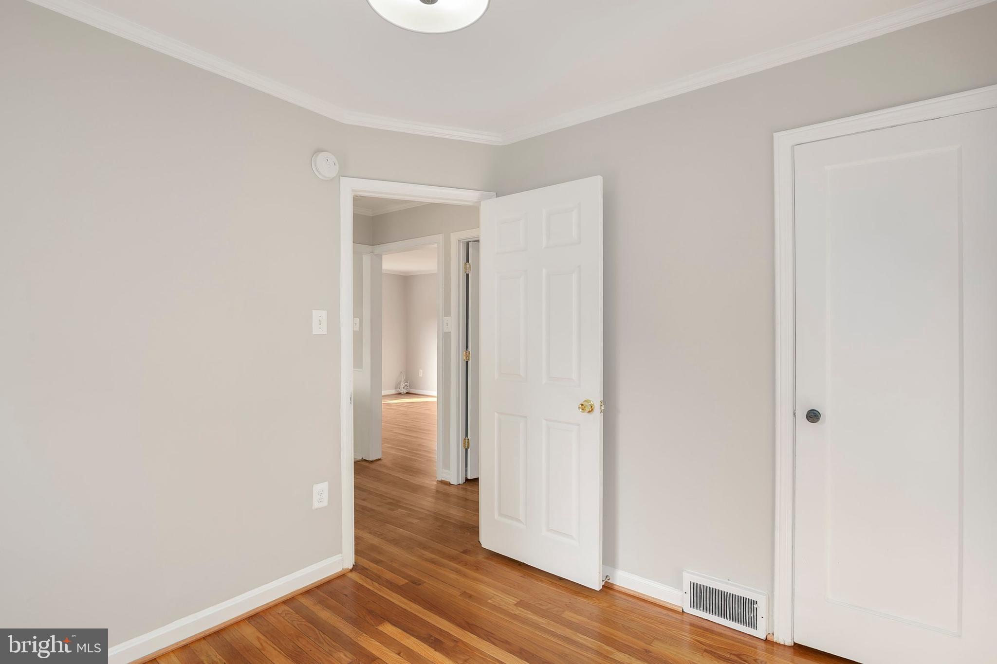 12103 Dewey Road Silver Spring, MD 20906 - Photo 13 of 28