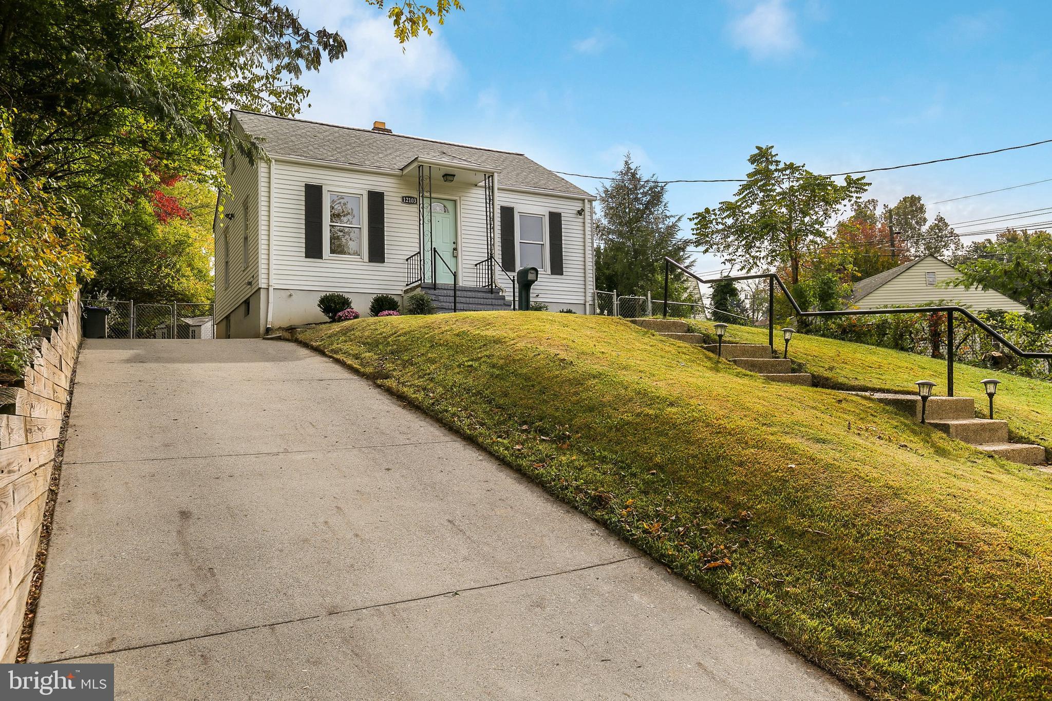 12103 Dewey Road Silver Spring, MD 20906 - Photo 3 of 28