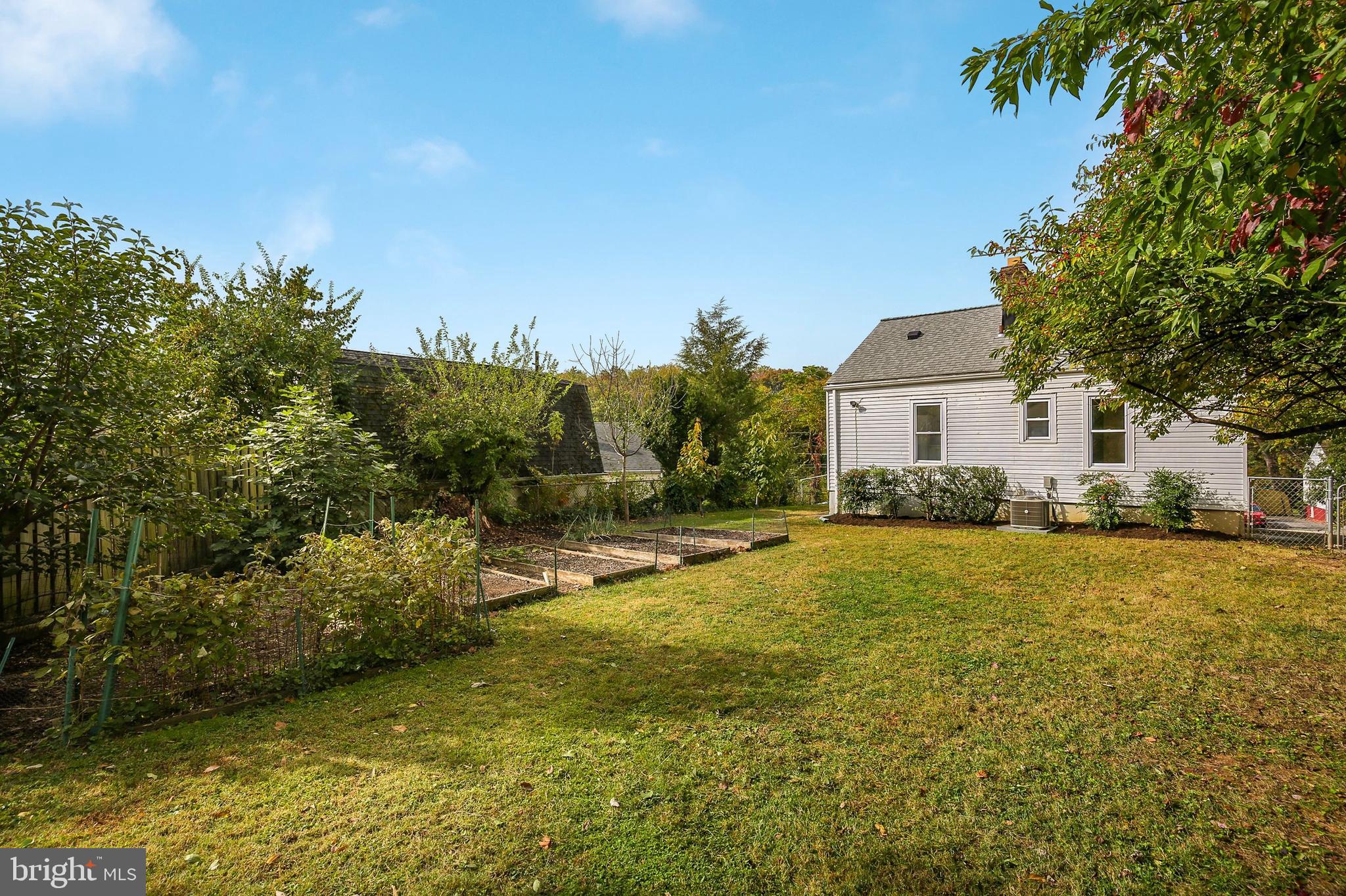 12103 Dewey Road Silver Spring, MD 20906 - Photo 27 of 28