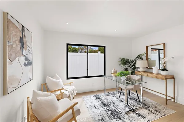 $6,495,000 | 6 Monterey Circle, Corona del Mar, CA 92625