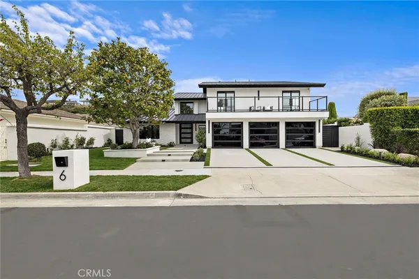 $6,495,000 | 6 Monterey Circle, Corona del Mar, CA 92625