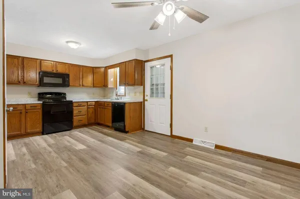 $229,900 | 10 Homestead Drive, Gettysburg, PA 17325