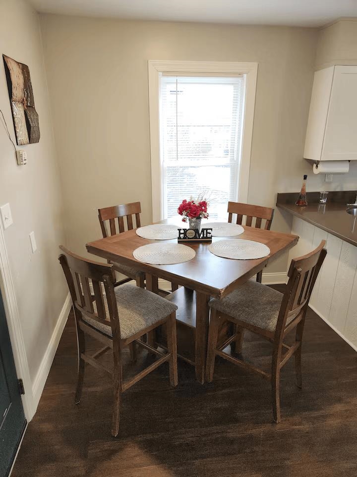 661 Hevey Street, Unit SECOND Manchester, NH 03102 - Photo 6 of 13