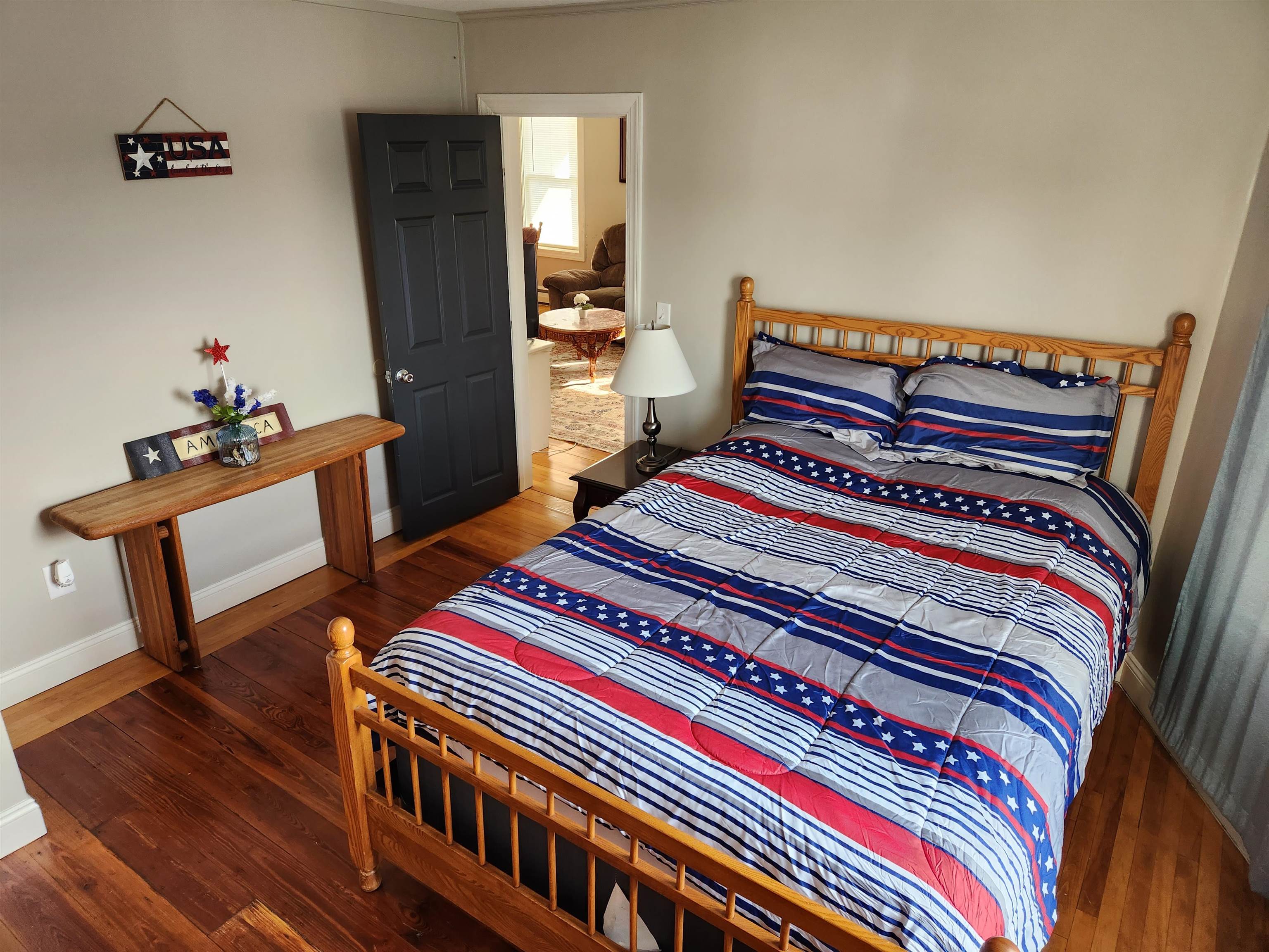 661 Hevey Street, Unit SECOND Manchester, NH 03102 - Photo 9 of 13