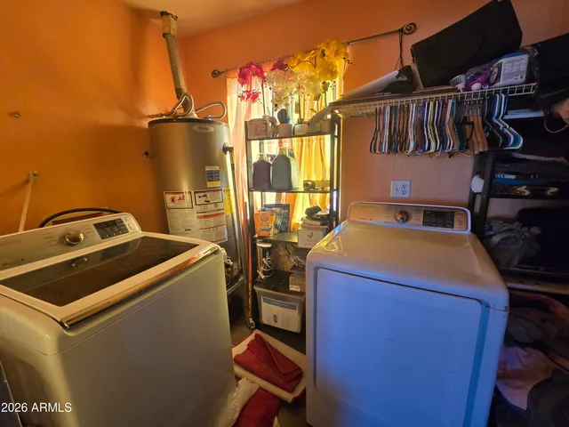 $1,900 | 8425 South 6th Avenue, Phoenix, AZ 85041