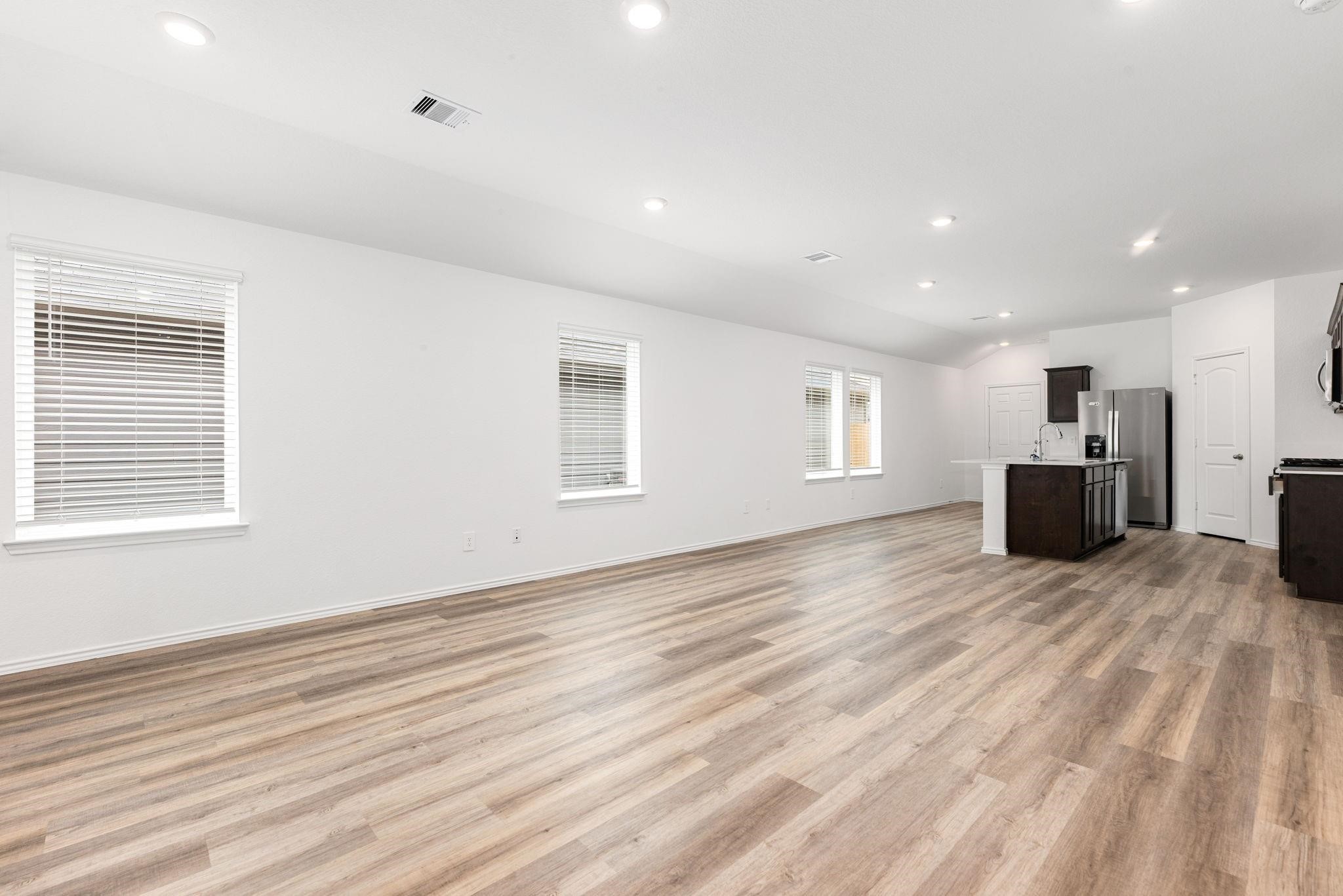 1014 Riesling Smt Lane Houston, TX 77090 - Photo 6 of 21