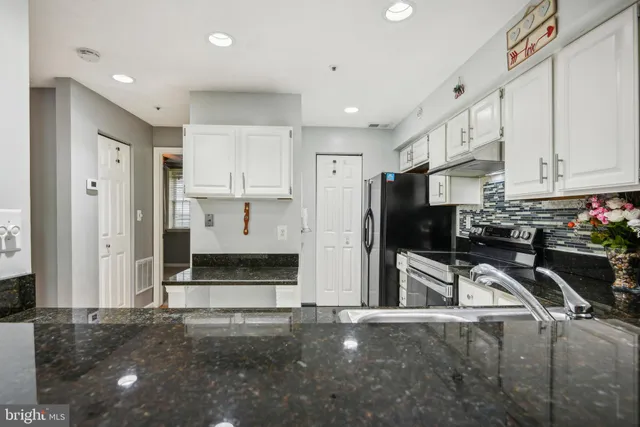 $2,200 | 12204 Eagles Nest Court, Unit A, Germantown, MD 20874