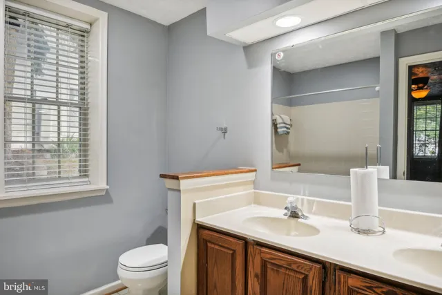$2,200 | 12204 Eagles Nest Court, Unit A, Germantown, MD 20874
