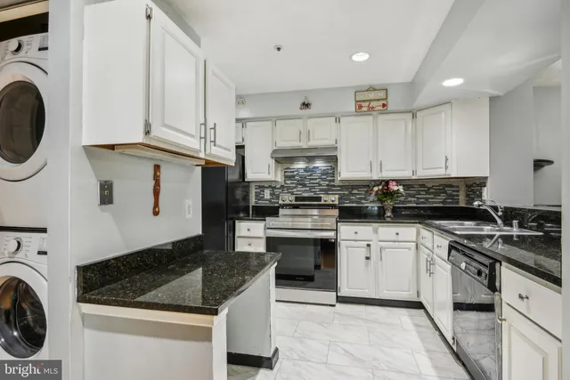 $2,200 | 12204 Eagles Nest Court, Unit A, Germantown, MD 20874