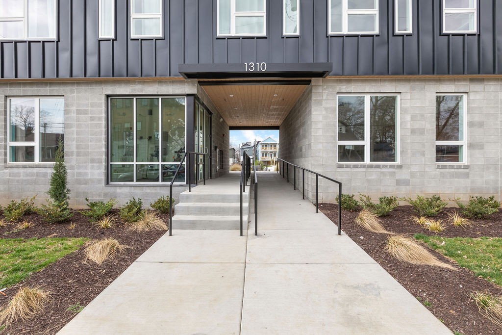 1310 Lischey Avenue, Unit 104 Nashville, TN 37207 - Photo 2 of 25