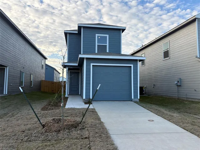 $1,700 | 731 Wagtail Drive, Princeton, TX 75407