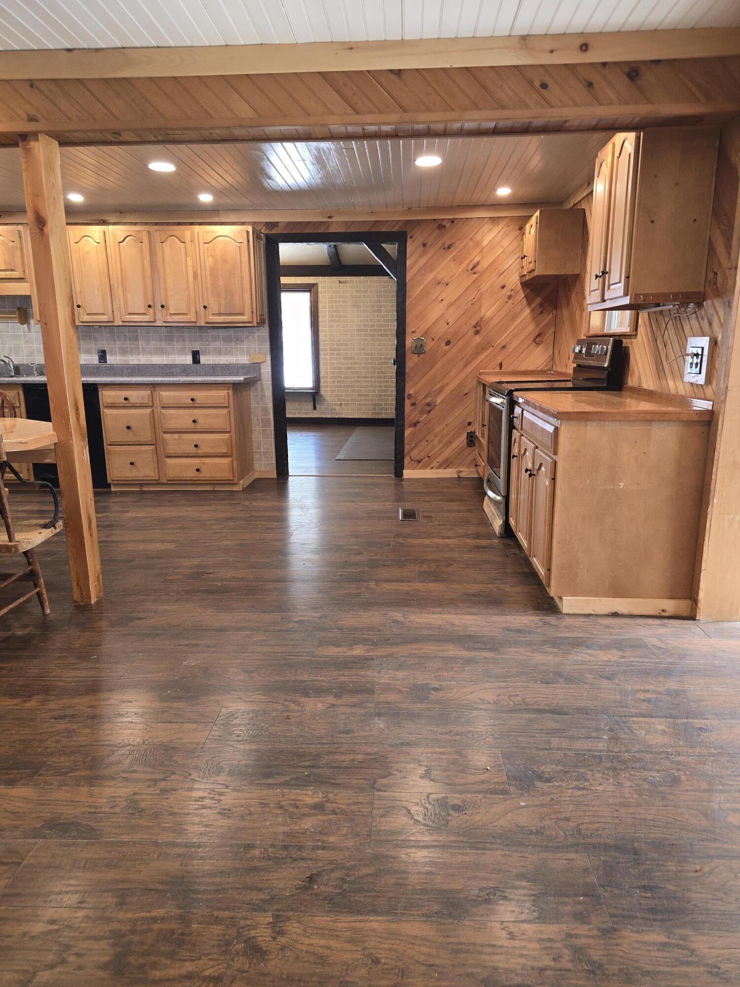 2015 New Vineyard Road New Vineyard, ME 04956 - Photo 4 of 51 4