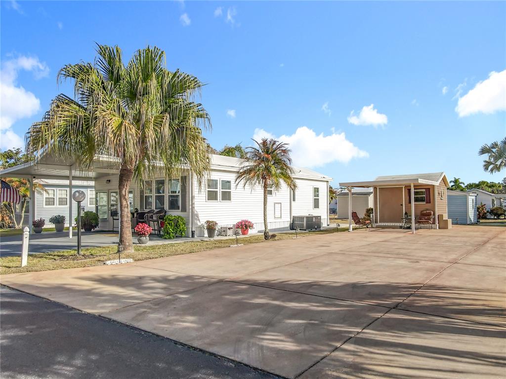 450 Pine Loop Frostproof, FL 33843 - Photo 7 of 8