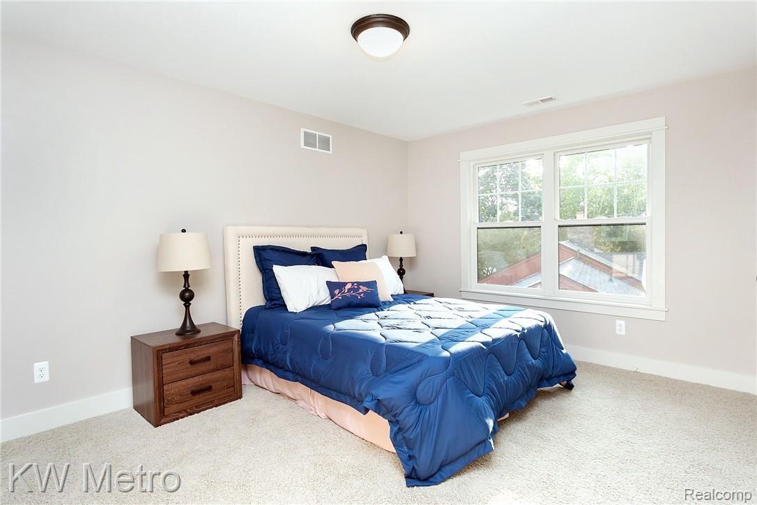4201 Sheffield Road Royal Oak, MI 48073 - Photo 28 of 46 Sheffield-28.jpg