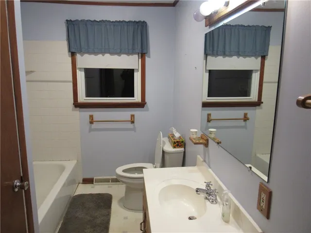 $270,000 | 528 Highway 88, Newark, NY 14513