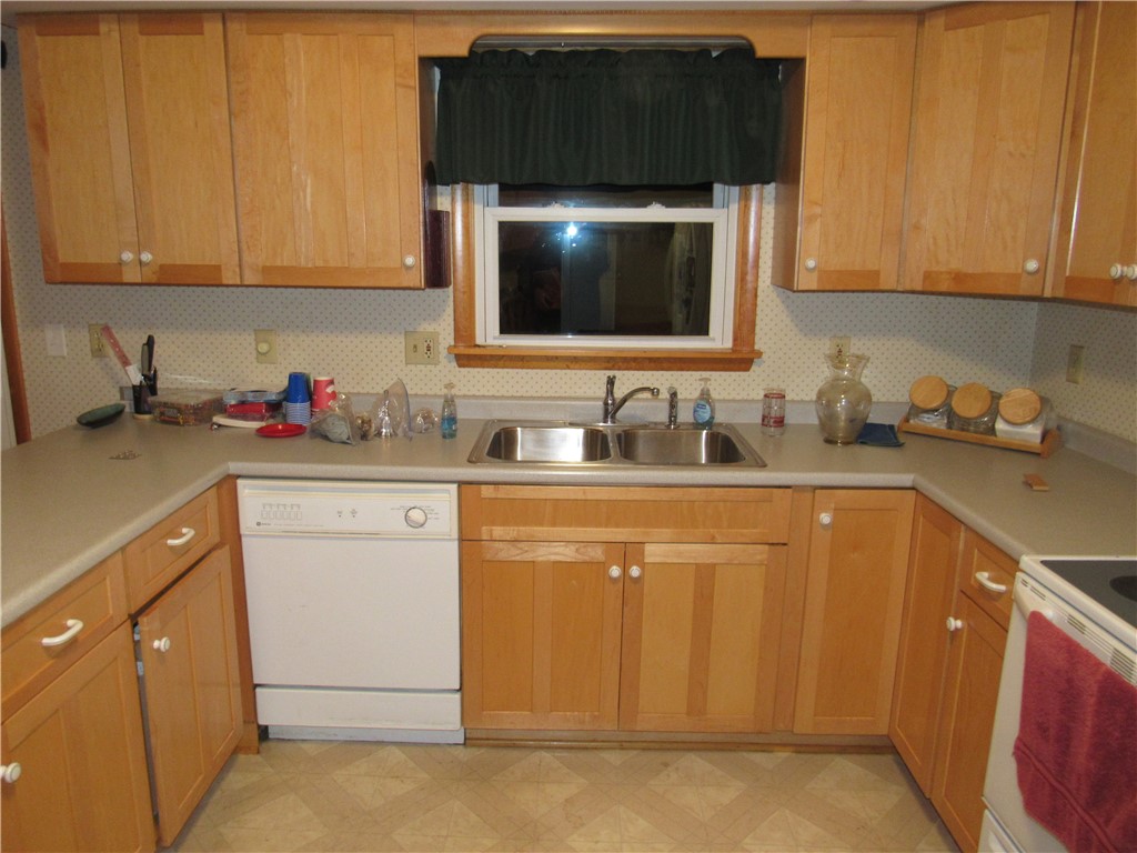 528 Highway 88 Newark, NY 14513 - Photo 9 of 29