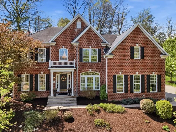 $815,000 | 302 Bunker Hill Drive, Canonsburg, PA 15317