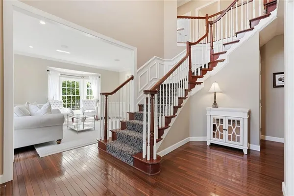 $815,000 | 302 Bunker Hill Drive, Canonsburg, PA 15317