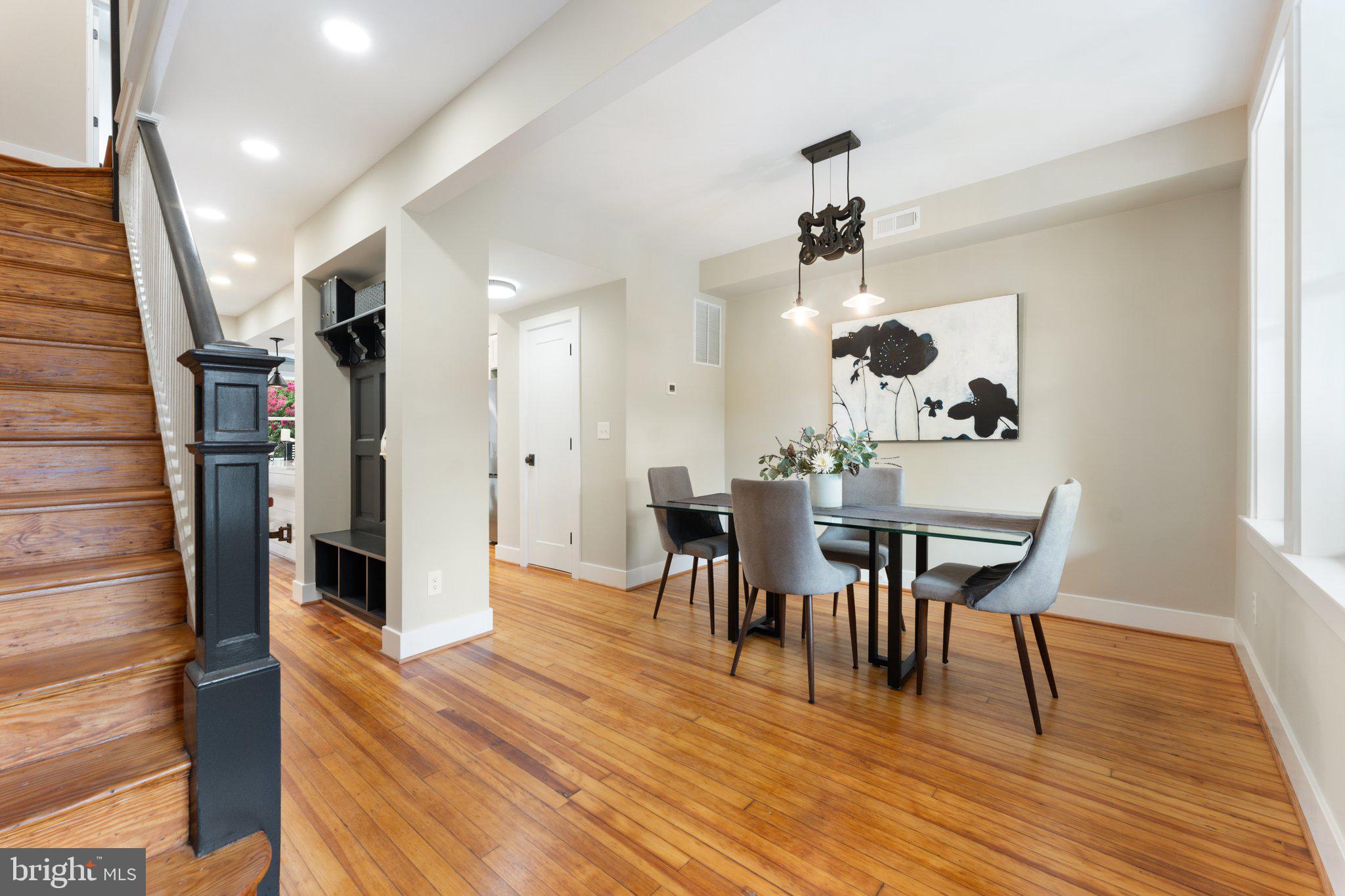 1740 D Street Southeast Washington, DC 20003 - Photo 4 of 43 Gallery Image 4