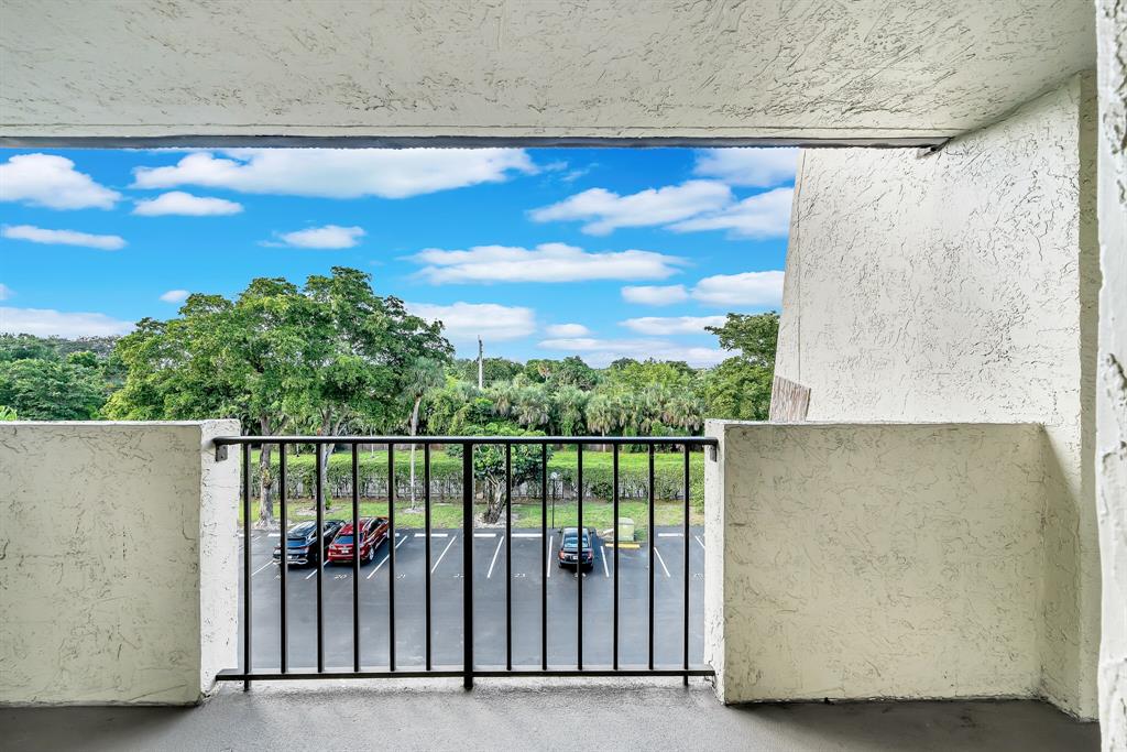 6200 Northwest 44th Street, Unit 405 Lauderhill, FL 33319 - Photo 42 of 44 a view of a balcony