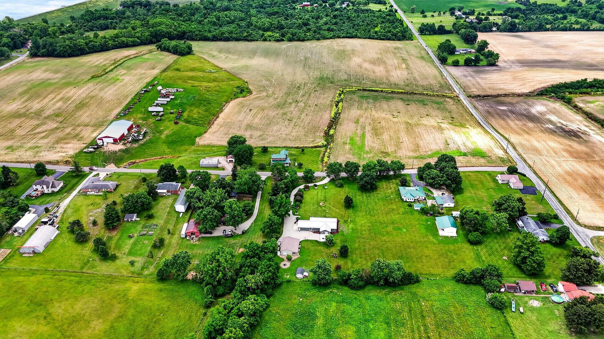 7096 Warner-Huffer Road Circleville, OH 43113 - Photo 32 of 38 7096 Warner-Huffer Rd 6