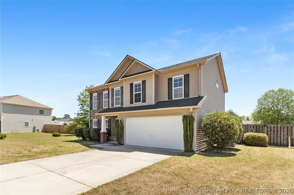 $2,100 | 269 Declaration Drive, Raeford, NC 28376