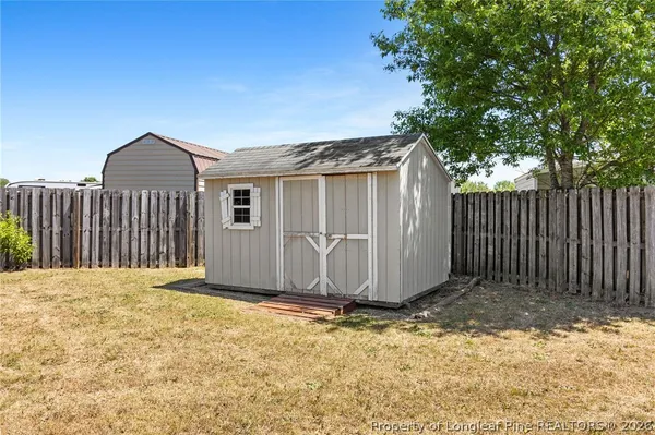 $2,100 | 269 Declaration Drive, Raeford, NC 28376