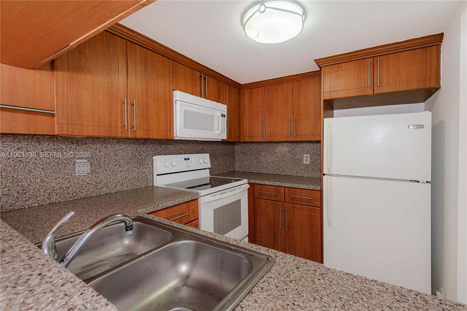 1082 West 79th Street, Unit 25 Hialeah, FL 33014 - Photo 14 of 22