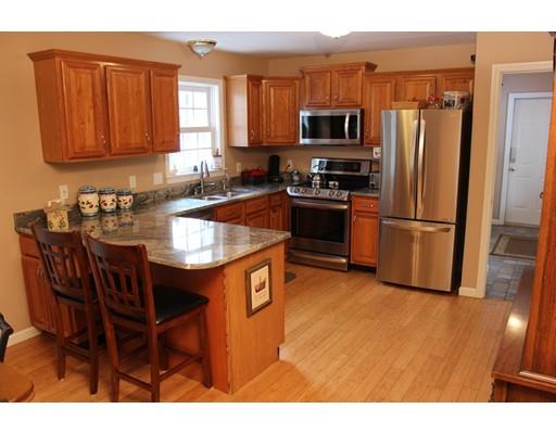 48 Paxton Road Holden, MA 01520 - Photo 3 of 24 Gallery Image 3