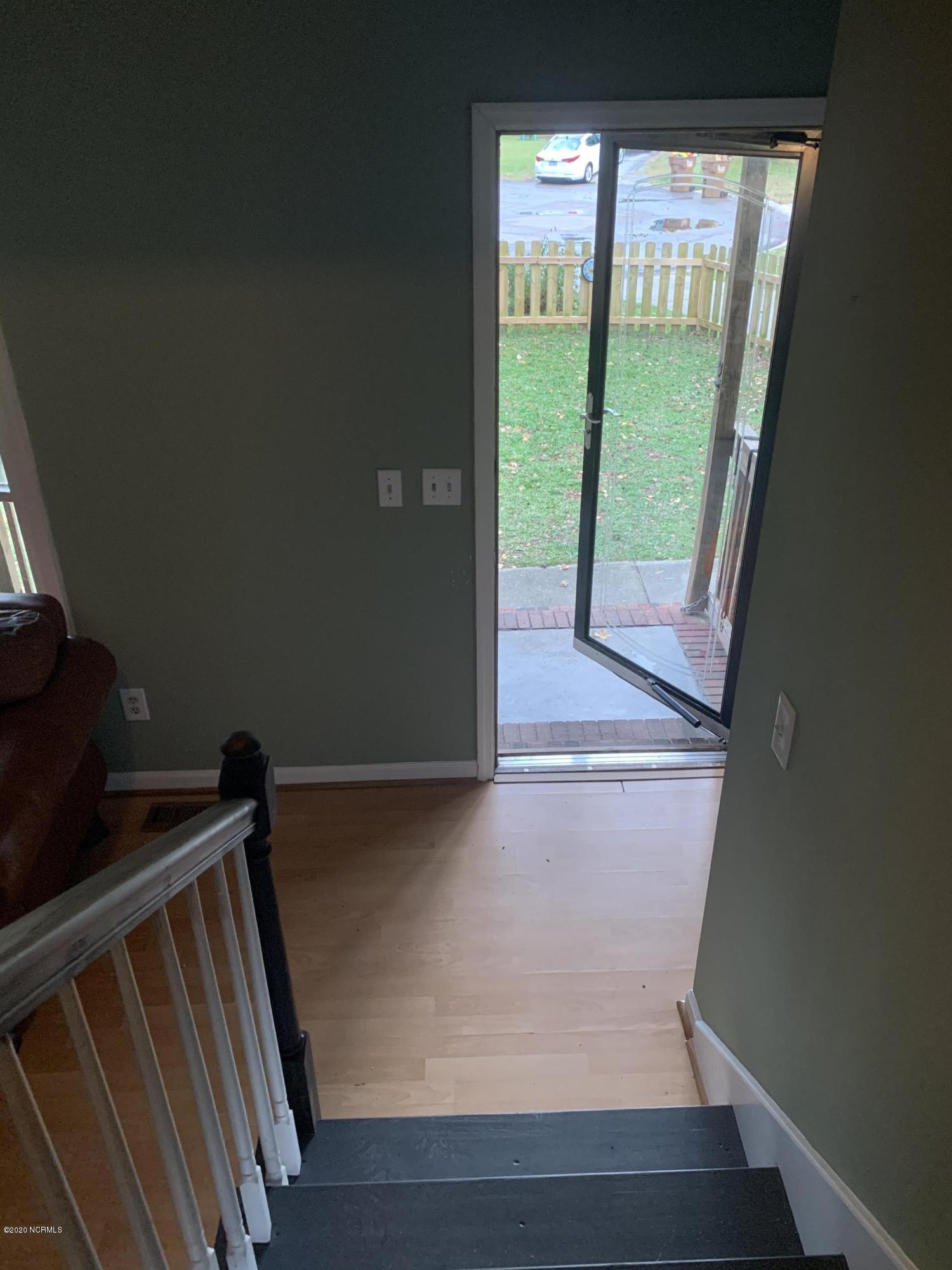 112 Raintree Court Wilmington, NC 28411 - Photo 2 of 28 IMG-5836