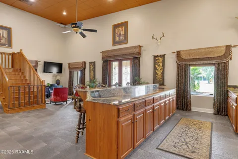 $800,000 | 1024 Decoux Road, St. Martinville, LA 70582