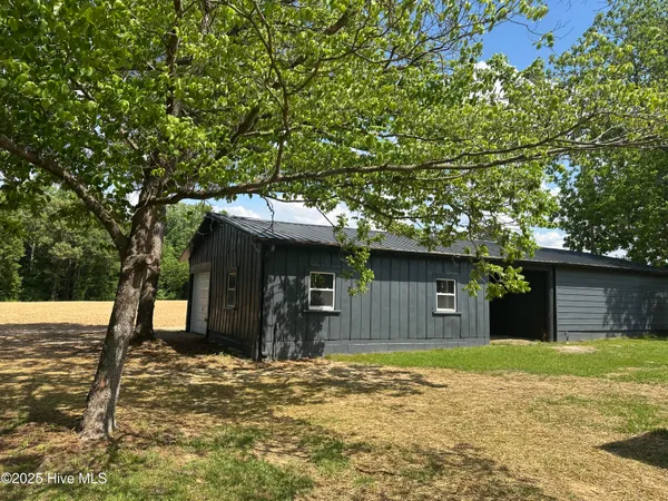 $349,900 | 5325 Old White Oak Road, Nashville, NC 27856