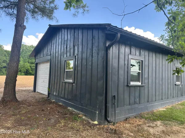 $349,900 | 5325 Old White Oak Road, Nashville, NC 27856