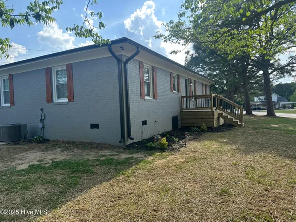 $349,900 | 5325 Old White Oak Road, Nashville, NC 27856