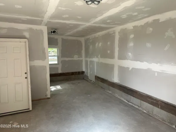 $349,900 | 5325 Old White Oak Road, Nashville, NC 27856
