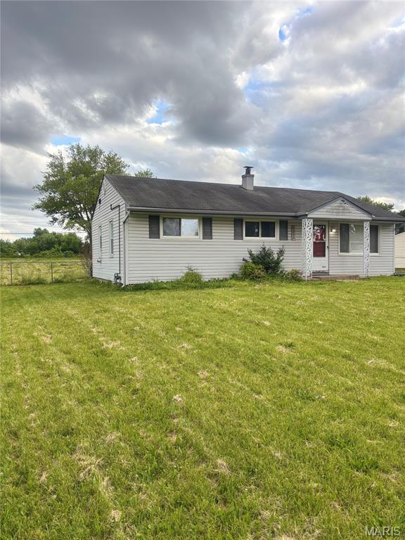 1020 Farmview Drive St. Louis, MO 63138 - Photo 3 of 15