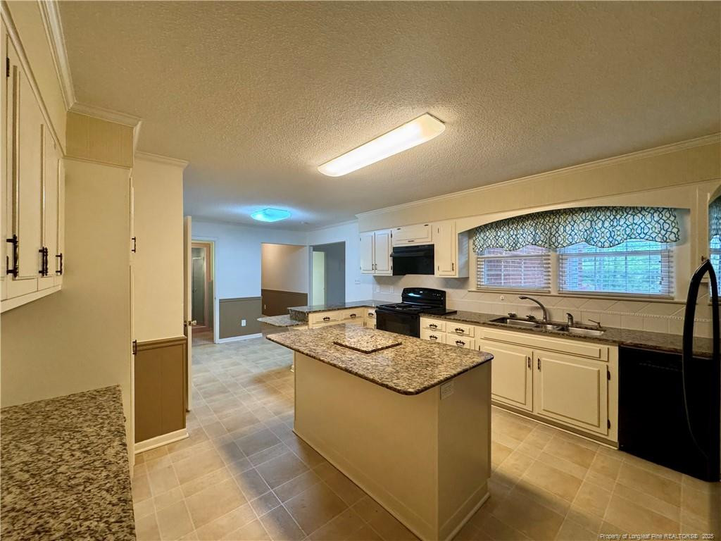 400 Harrill Circle Spring Lake, NC 28390 - Photo 7 of 18 Photo 8