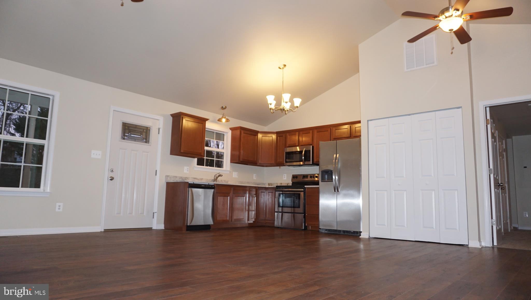7751 Signal Hill Road Manassas, VA 20111 - Photo 11 of 25 Gallery Image 11