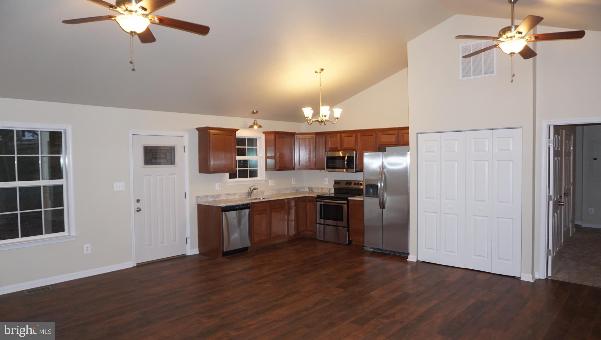 7751 Signal Hill Road Manassas, VA 20111 - Photo 10 of 25 Gallery Image 10