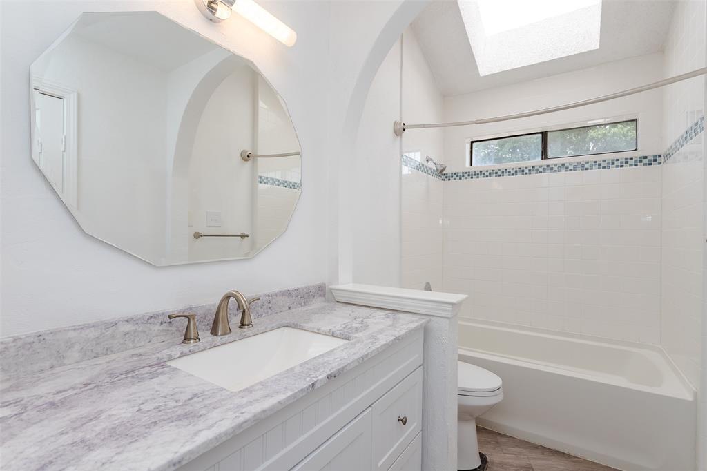 5590 Spring Valley Road, Unit F206 Dallas, TX 75254 - Photo 11 of 19