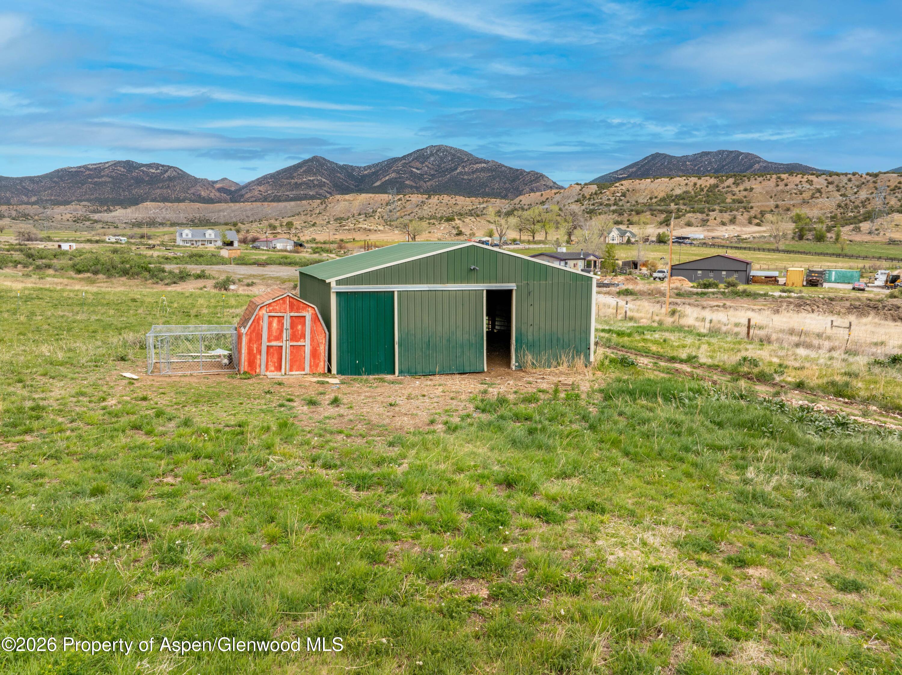 2880 County Road 233 Rifle, CO 81650 - Photo 32 of 47 a view of houses with sky view