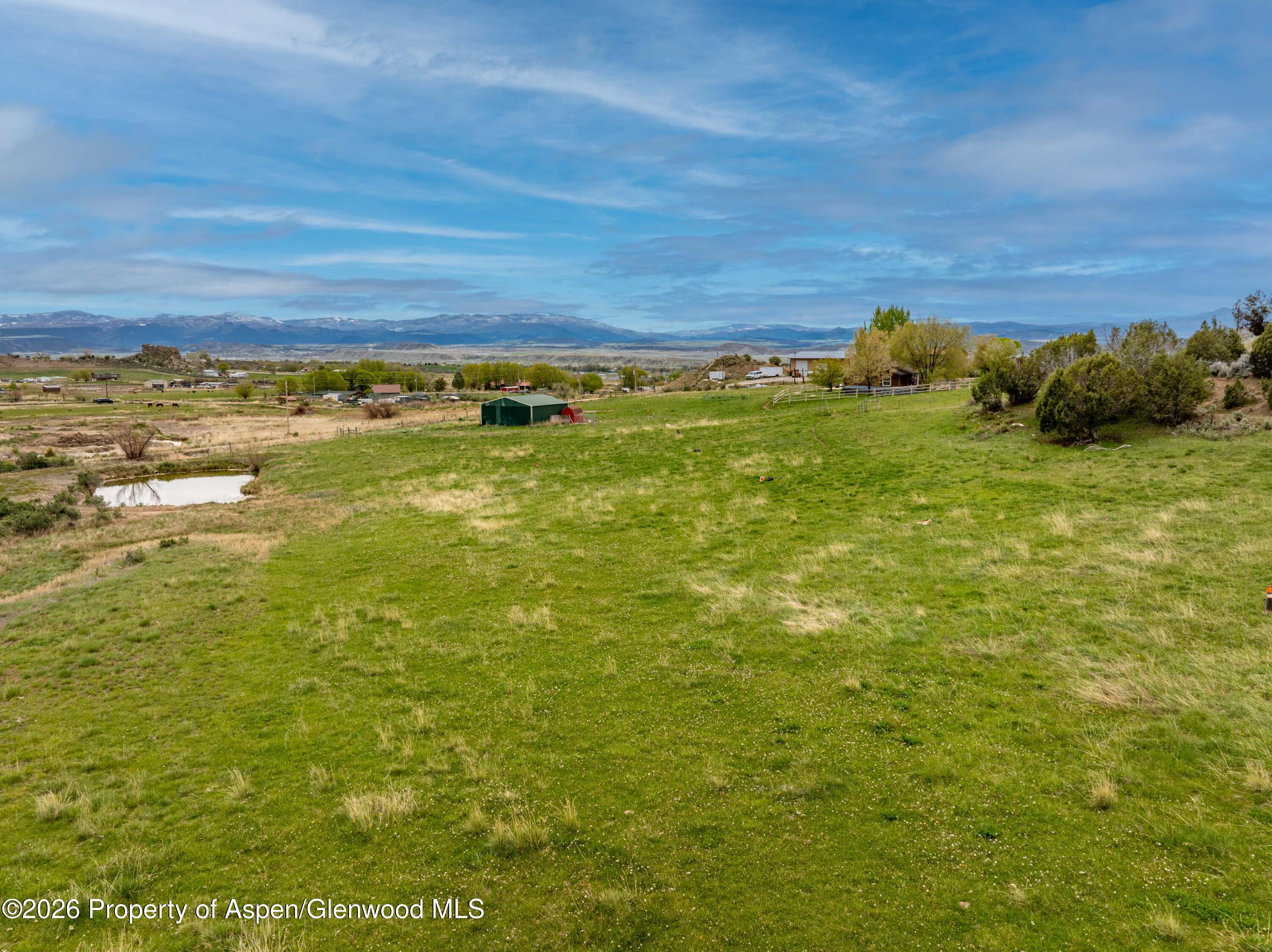 2880 County Road 233 Rifle, CO 81650 - Photo 34 of 47 a view of an ocean from a yard