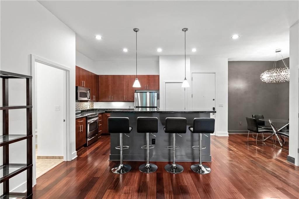 425 Chapel Street Southwest, Unit 2108 Atlanta, GA 30313 - Photo 5 of 32