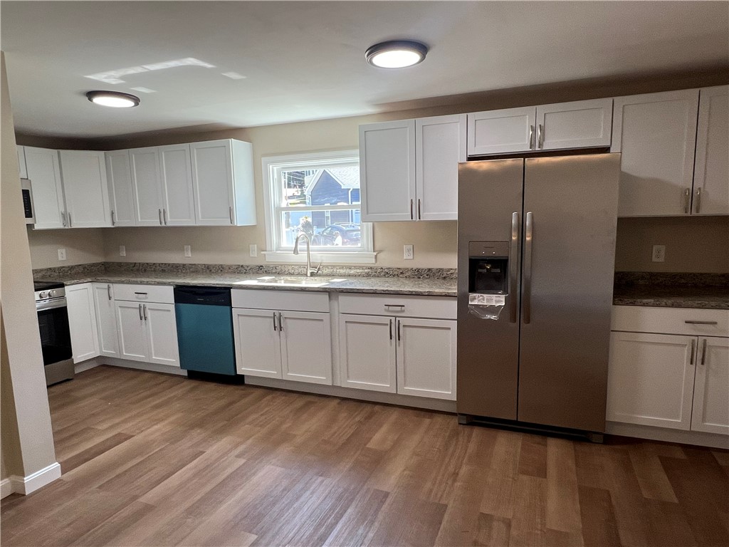 339 Vose Street Woonsocket, RI 02895 - Photo 3 of 25